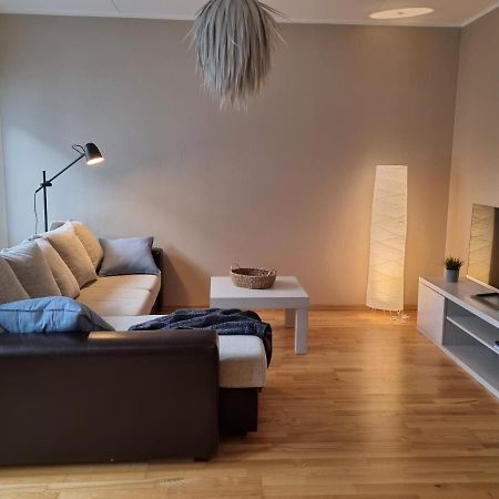 R63 Apartment With Terrace ตาร์ตู ภายนอก รูปภาพ