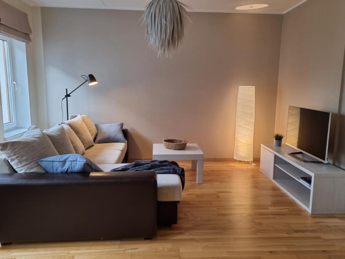 R63 Apartment With Terrace ตาร์ตู ภายนอก รูปภาพ